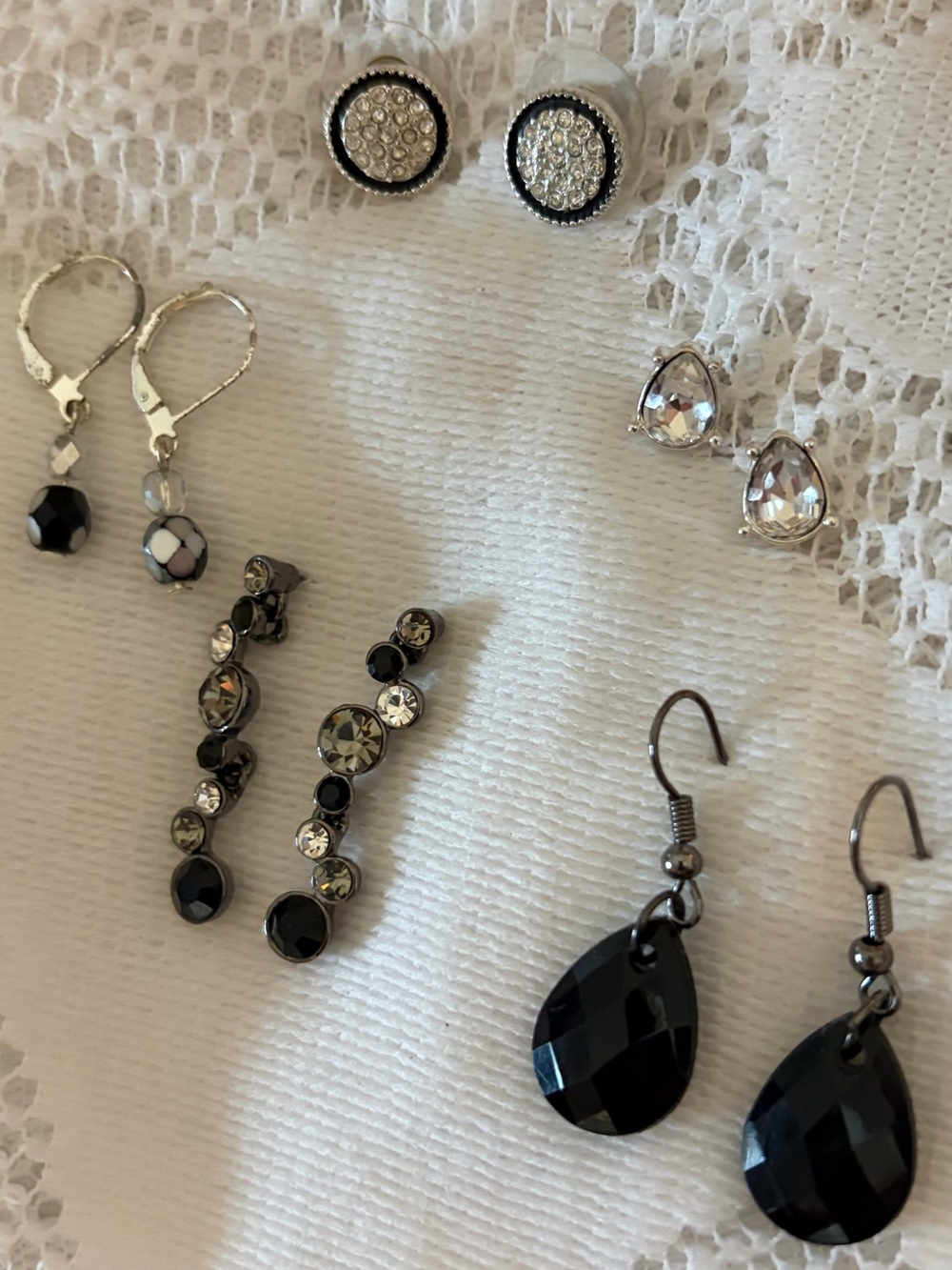 ✨🖤5 Pair Lot Silver Tone & Black Sparkly Earrings Beads Rhinestones